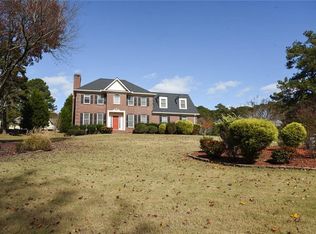 100 Acorn Rdg, Fayetteville, GA 30214