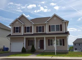 134 Blueridge Drive Ext, Waterbury, CT 06704