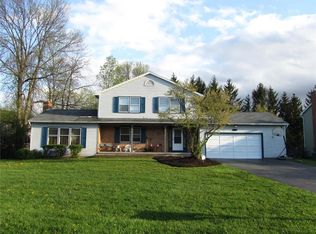 183 Brandywine Ln, Rochester, NY 14618