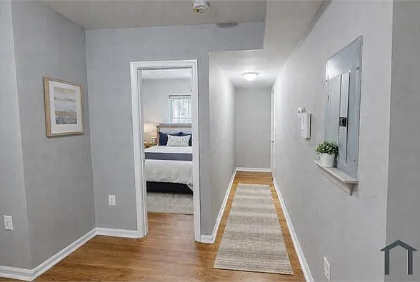 4 bed, $3,995 — Photo 2