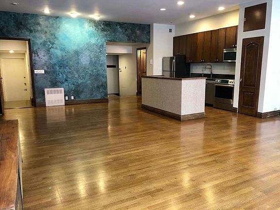 5th image of 170 Duane St APT 3