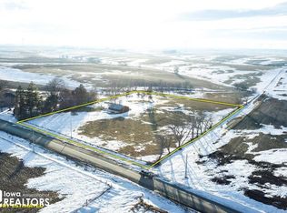 1109 110th St, Dexter, IA 50070