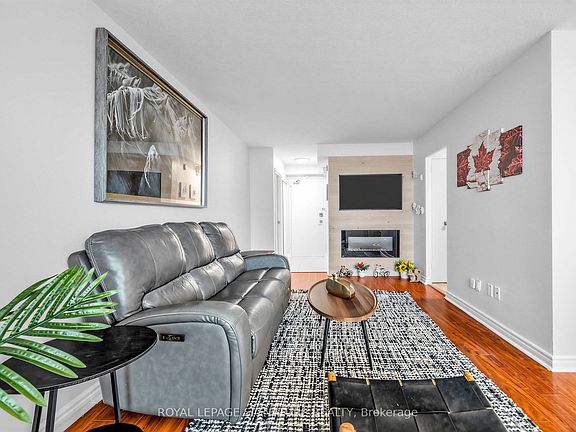 4th image of 1350 York Mills Rd #1805