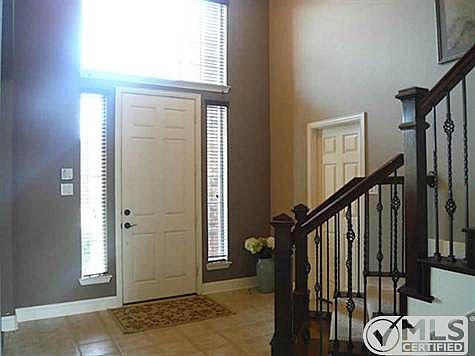 2nd image of 3425 Continental Dr