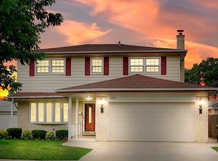 7212 Beckwith Rd, Morton Grove, IL 60053