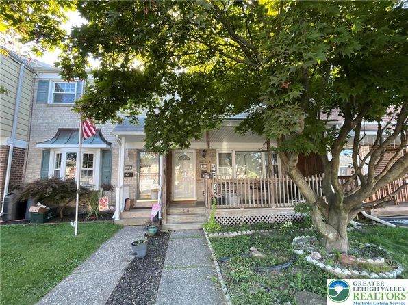 210 Front St