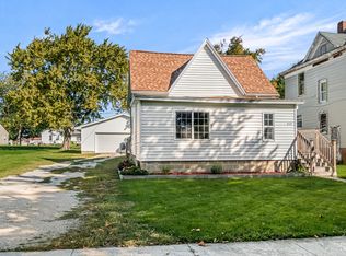 412 E Elm St, Chatsworth, IL 60921
