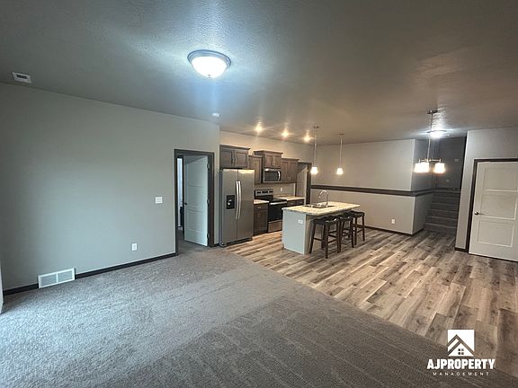 5th image of 5603 E Brennan Dr