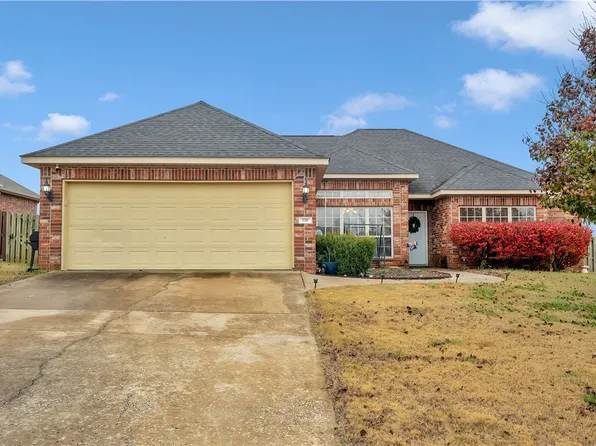 330 Halleck Coach Rd, Centerton, AR 72719