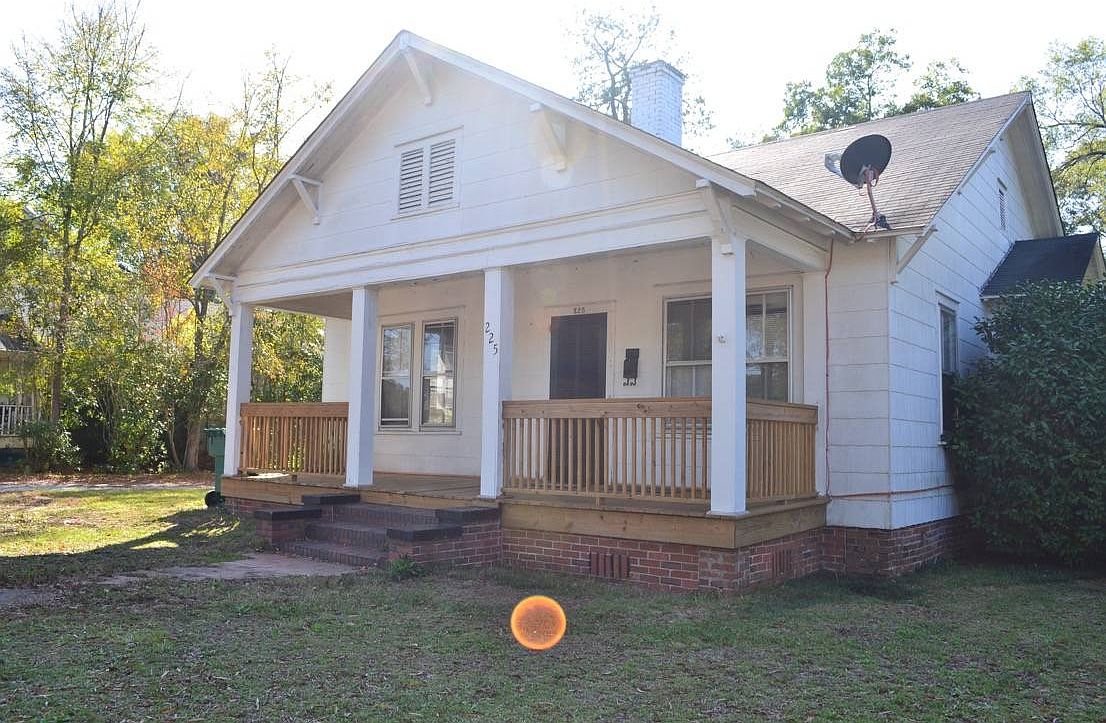 225 High St, Cheraw, SC 29520 Zillow