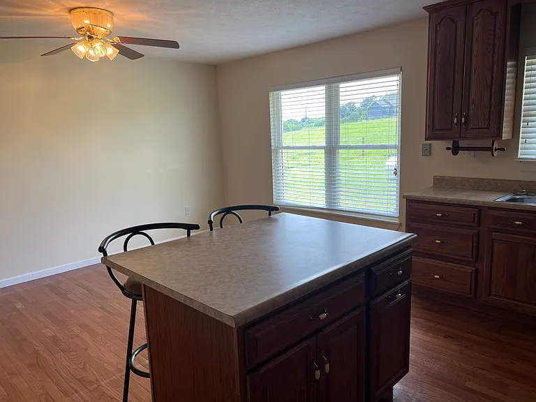 1723 Quarry Rd — Photo 13