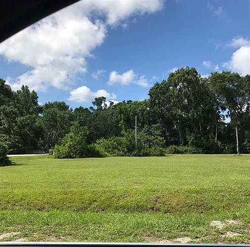 2nd image of 6601 Pony Ln