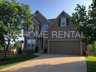 16155 W 156th Pl, Olathe, KS, 66062