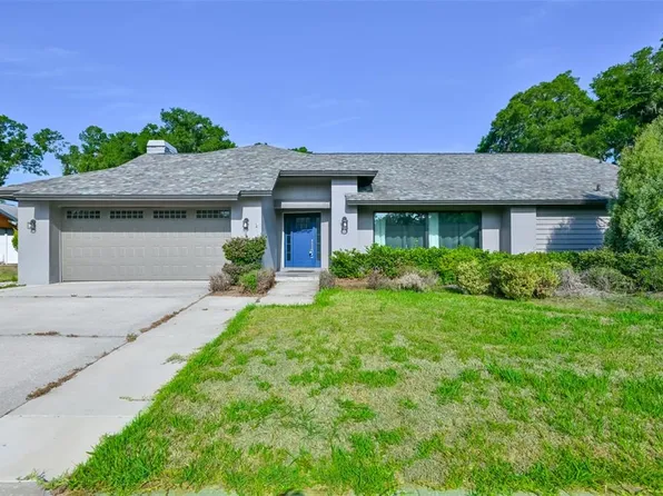 2701 Herndon St, Valrico, FL 33596