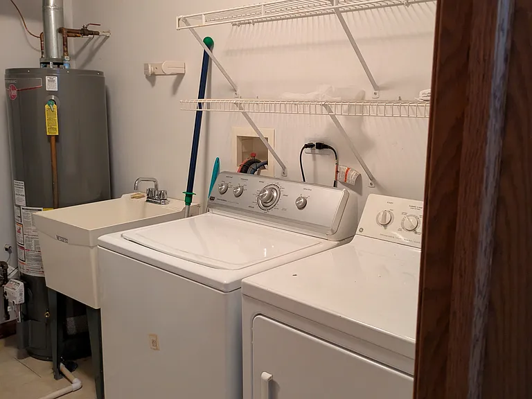 1080 Savoy Ct — Photo 19