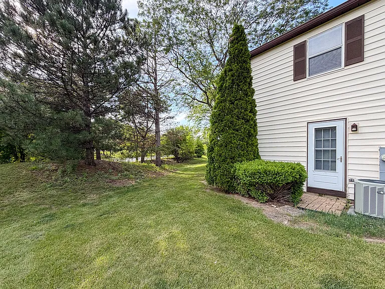 2615 Oakshire Ct — Photo 15