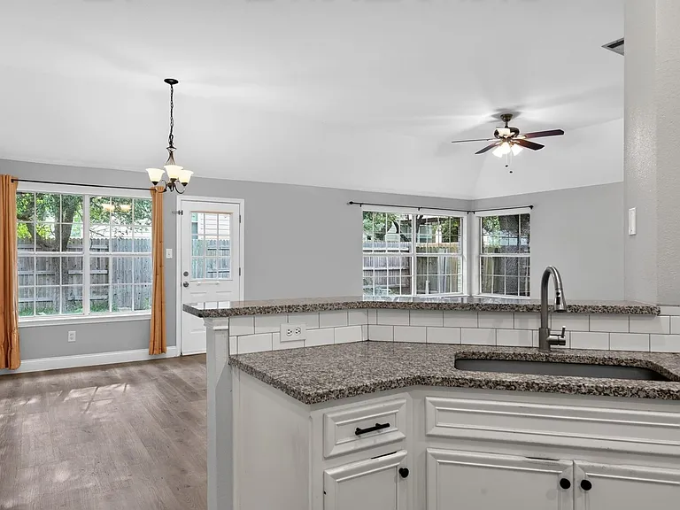 3822 Newland Dr — Photo 22
