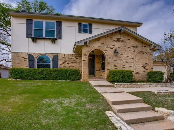 7237 Timberidge Dr, North Richland Hills, TX 76182