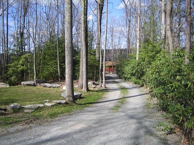 2nd image of 258 S Shore Rd