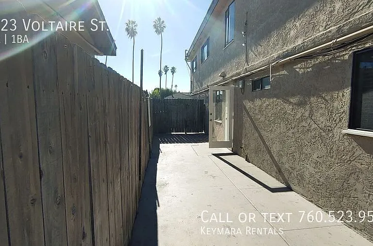 5123 Voltaire St — Photo 24