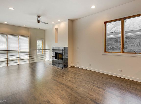 3rd image of 1317 N Greenview Ave #1