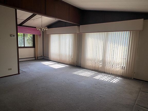 3rd image of 13515 Mayview Ct