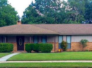 112 Lynne Therese Cir, Ocean Springs, MS 39564