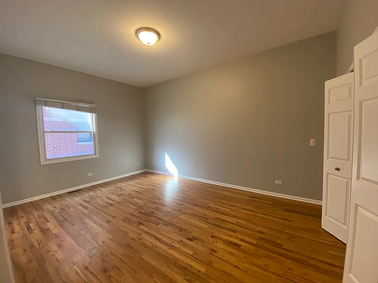 1522-1528 W Greenleaf Ave #2 — Photo 22