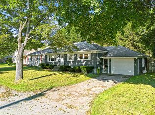 28 Arkwright Avenue, Lewiston, ME 04240