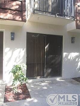 5th image of 1432 Park Shore Cir APT 4