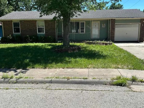 2313 W 9th Ave, Emporia, KS 66801