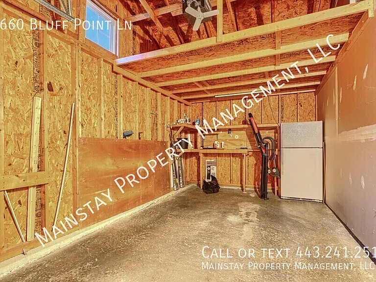 7660 Bluff Point Ln — Photo 19