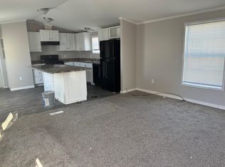 28180 Oregon Rd #670, Perrysburg, OH 43551