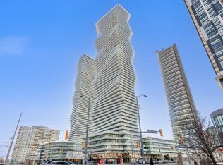 3900 Confederation Pkwy #1612, Mississauga, ON L5B 0K7