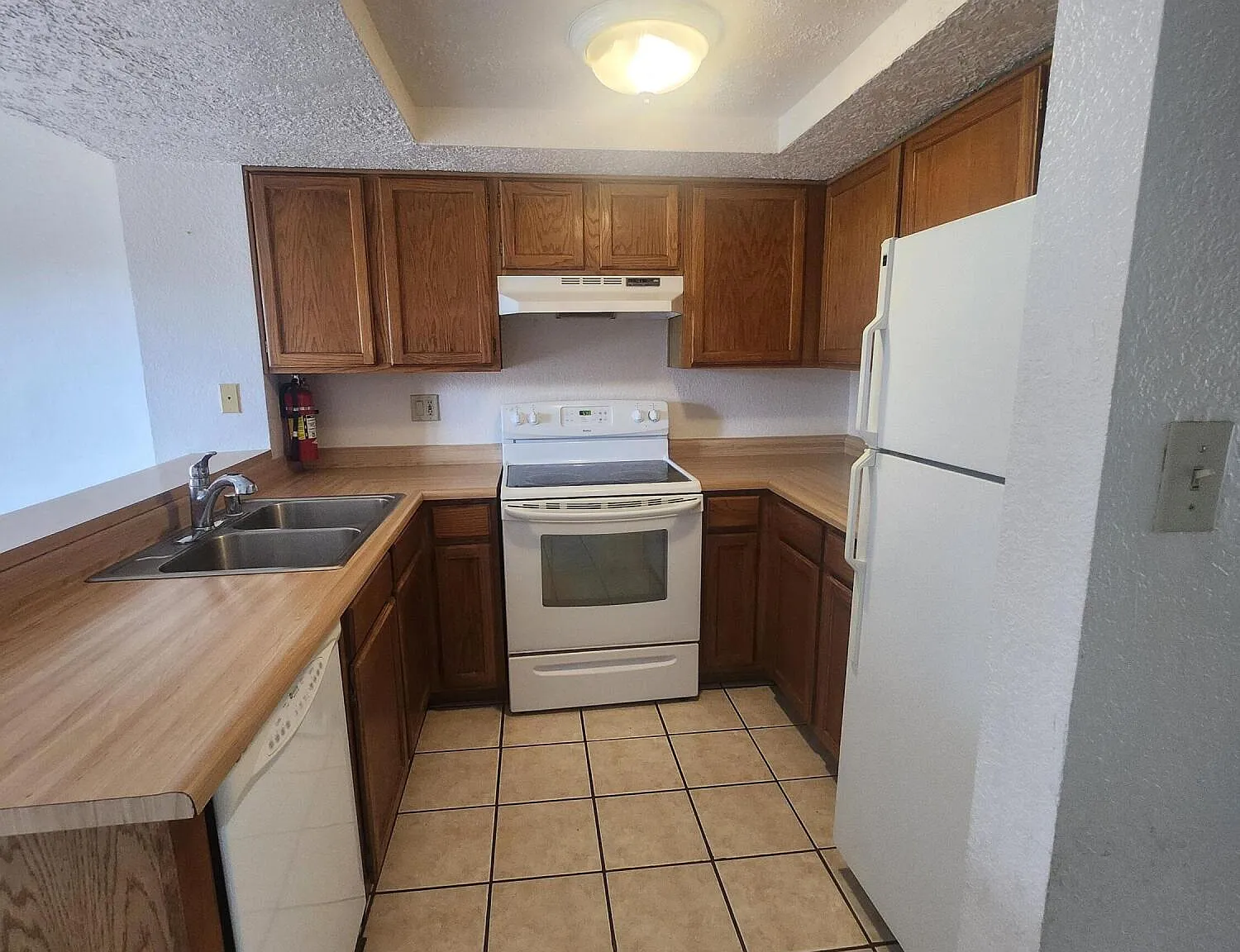 Casa Ladera Condominiums — Photo 4