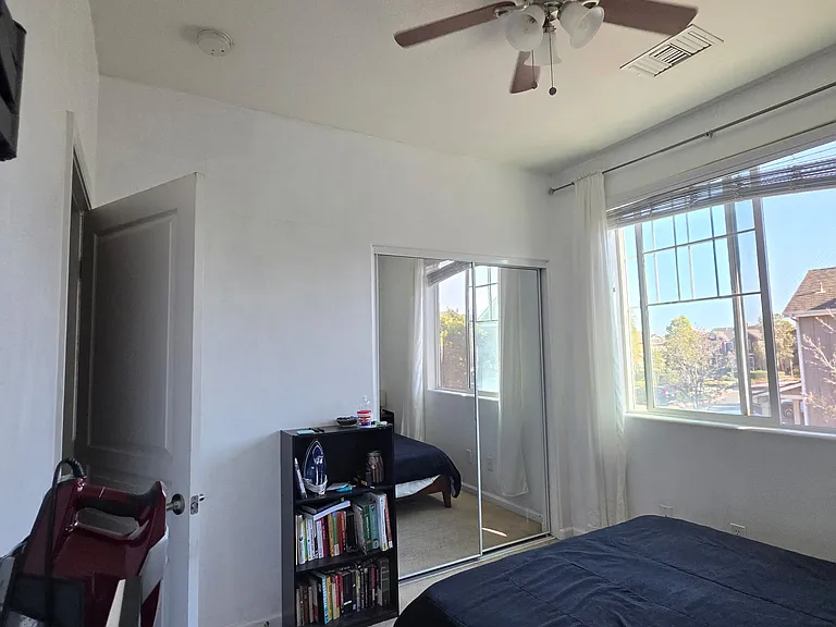1341 Veneto Dr — Photo 3