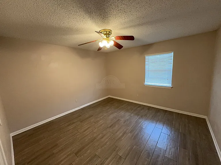 105 W. Reagan Ave, Copperas Cove — Photo 12