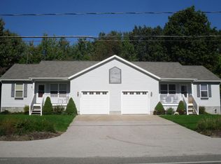 1828 E Pontaluna Rd, Spring Lake, MI 49456