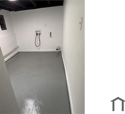 2nd image of 11367 S Aberdeen St