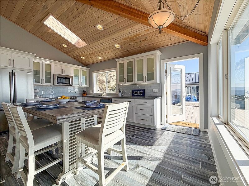 5th image of 26 H South Beach Drive