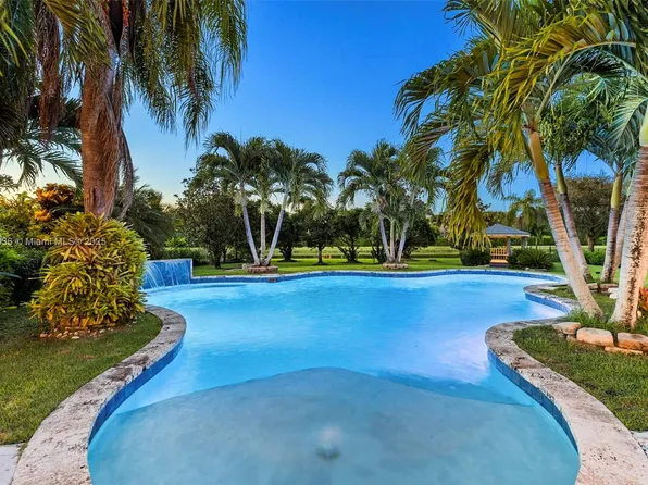 12555 SW 34th Pl, Davie, FL 33330