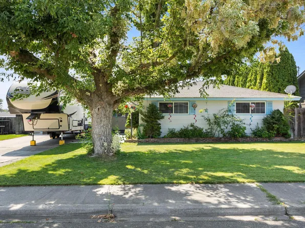 417 W 20th Ave, Kennewick, WA 99337