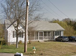 218 Bluewater Ct, La Vergne, TN 37086