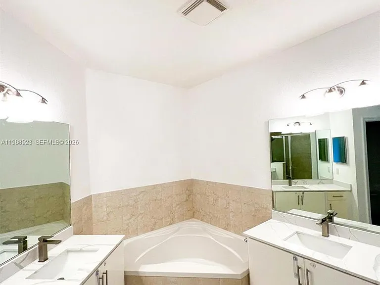 8666 NW 109th Ct — Photo 14