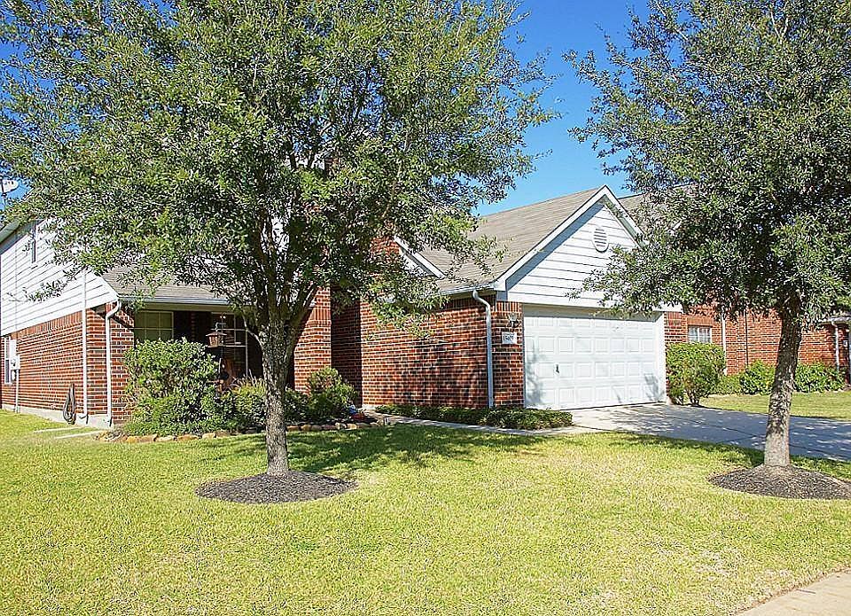 1st image of 15403 Court Amber Trl