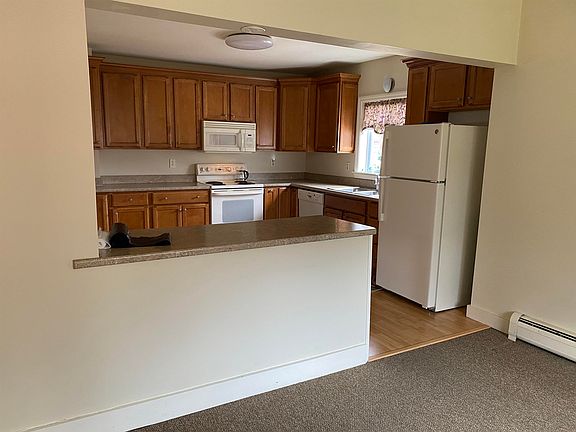 3rd image of 38 East Proctor Road