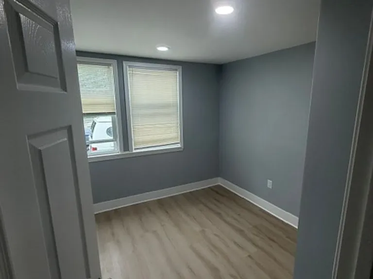 6731 Haverford Ave — Photo 17