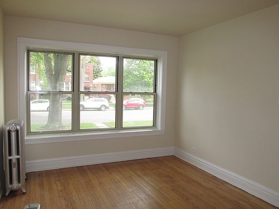 5th image of 71 E 72nd St #1
