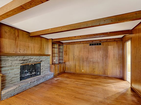 5th image of 8169 Brent Ave