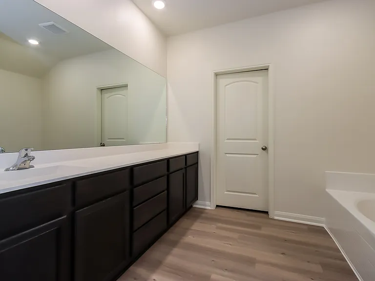 5819 Littoral Rd — Photo 9